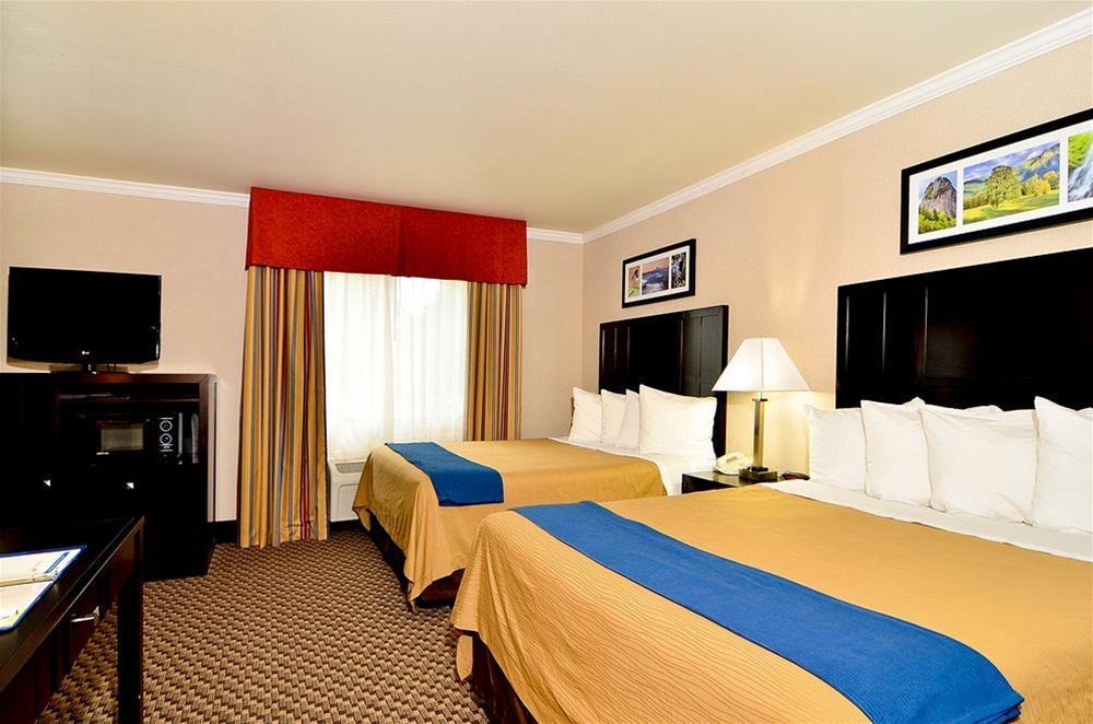 Comfort Troutdale-portland East Inn 3*
